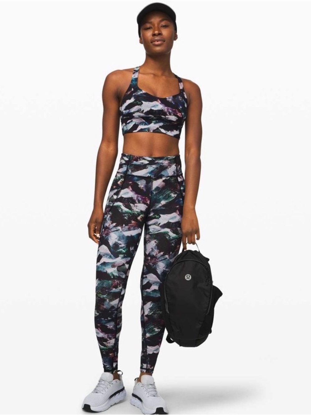 Lululemon Time To Sweat Tight 28"
Glacier Camo Starlight Multi size 12